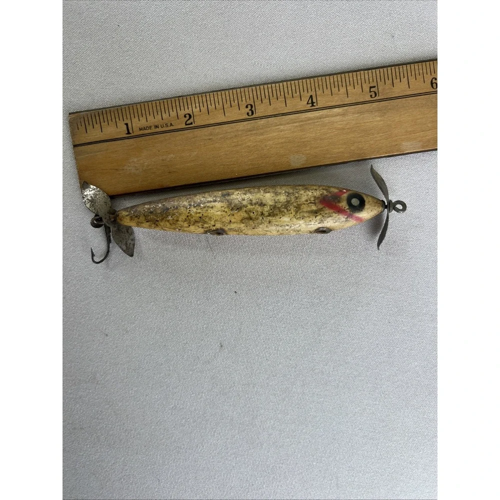 Vintage Wood Shakespeare Slim Jim Bass Fishing Lure - Perch Color